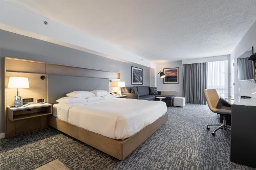 Radisson Hotel Jfk Airport image 6